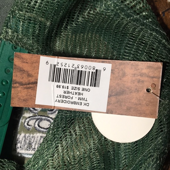 NWT St. Thomas USVI SnapBack hat 6 panel mesh back cap faded forest green - Picture 5 of 8